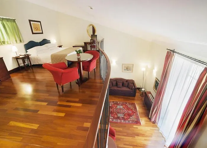 Nasoni Di 3* Roma